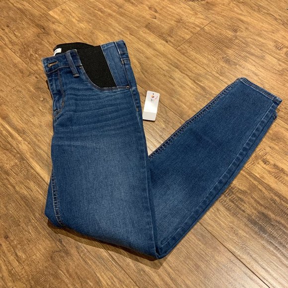 Thyme maternity skinny medium wash jeans - Picture 2 of 10